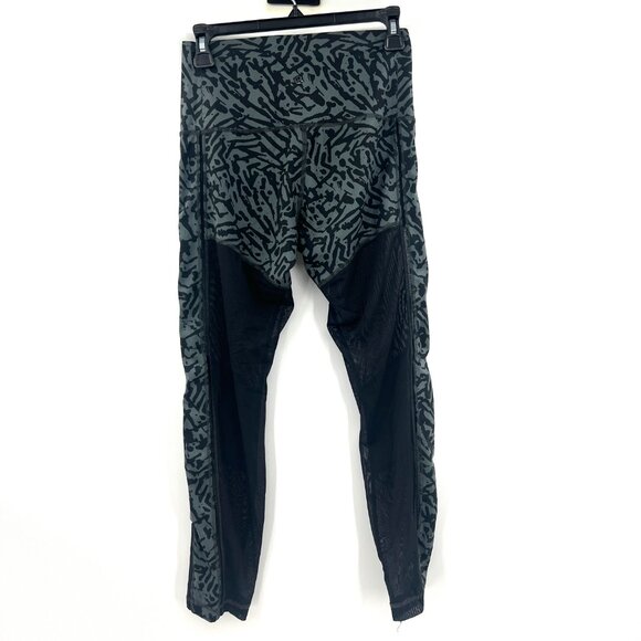 Lululemon Hot to Street Pants in Black Mesh Insert Women's 6 - Picture 5 of 9